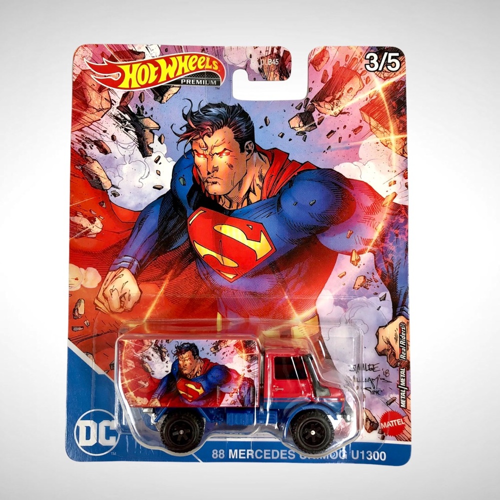 HOT WHEELS PREMIUM DC COMICS SUPERMAN MERCEDES UNIMOG U1300 TRUCK